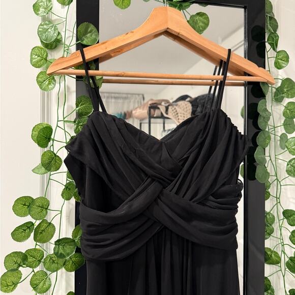 Long Porm Black Dress - Picture 4 of 4